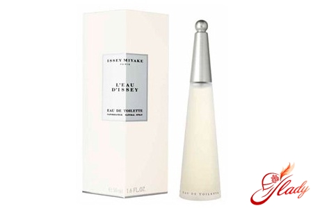 Классика от Issey Miyake