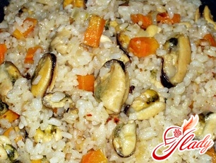 плов с морепродуктами