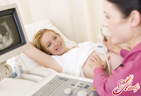 как сохранить беременность на раннем сроке правильно